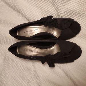 NIB suede heels